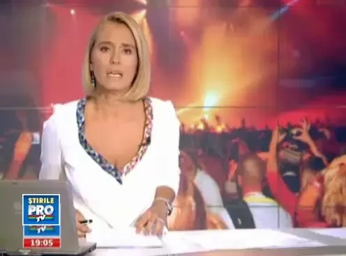 Bataie ca-n "Stan si Bran", pe ritm de manele. Cum a provocat haos o simpla mangaiere pe fund. VIDEO