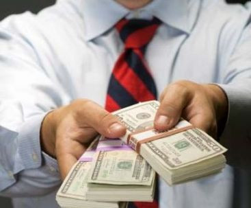 Noile conditiile de creditare, testul pietei bancare. Ce spun economistii