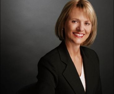 Fosta sefa Yahoo!, despagubita cu echivalentul a 46.500 de salarii minime din Romania