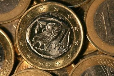 Zi neagra pentru romanii cu rate in euro. Moneda europeana a atins un nou record pentru 2011