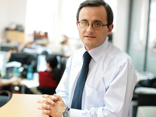 Editorial Ziarul Financiar: De ce a intrat frica in oasele consumului?