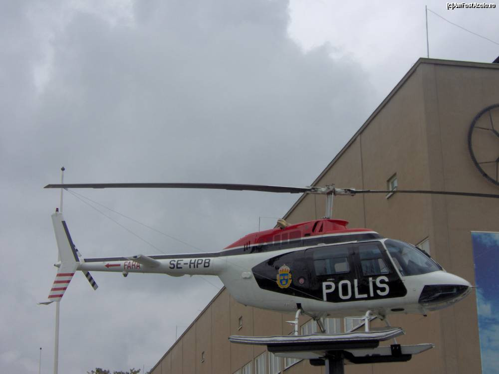 Patru persoane suspectate ca pregateau un atentat, retinute de autoritatile suedeze