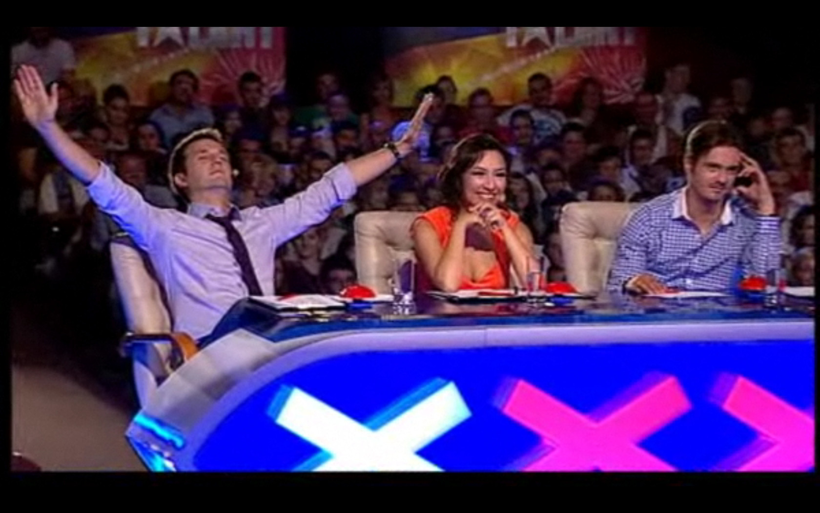 Caravana emisiunii "Romanii au talent" i-a adus o surpriza lui Edi Stancu. Vezi ce a aflat vedeta