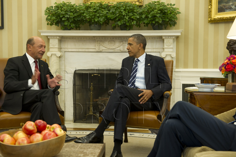 VIDEO INTEGRAL. Prima editie "Dupa 20 de ani": Basescu despre pensii, alegeri si intalnirea cu Obama