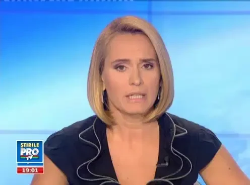 Trei copii au fost raniti dupa ce bucati de tencuiala de pe o cladire din Cluj au cazut peste ei