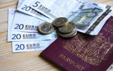 Europa trage obloanele pentru romani. Tarile din Asia si Pacific deschid robinetul de joburi