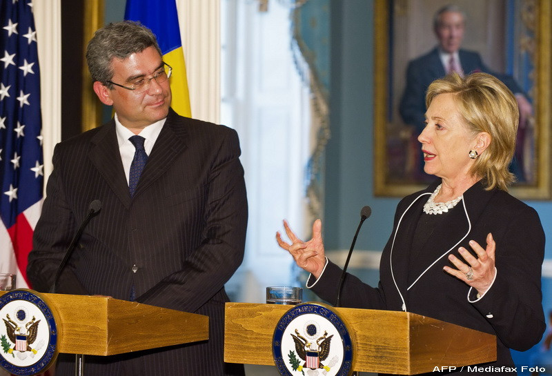 Teodor Baconschi, Hillary Clinton