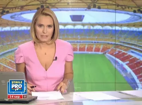 A sosit gazonul olandez pentru National Arena. La noapte va fi