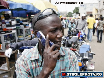 Un SMS produce teroare in Nigeria. Tara in care nimeni nu mai raspunde la mobil, de frica