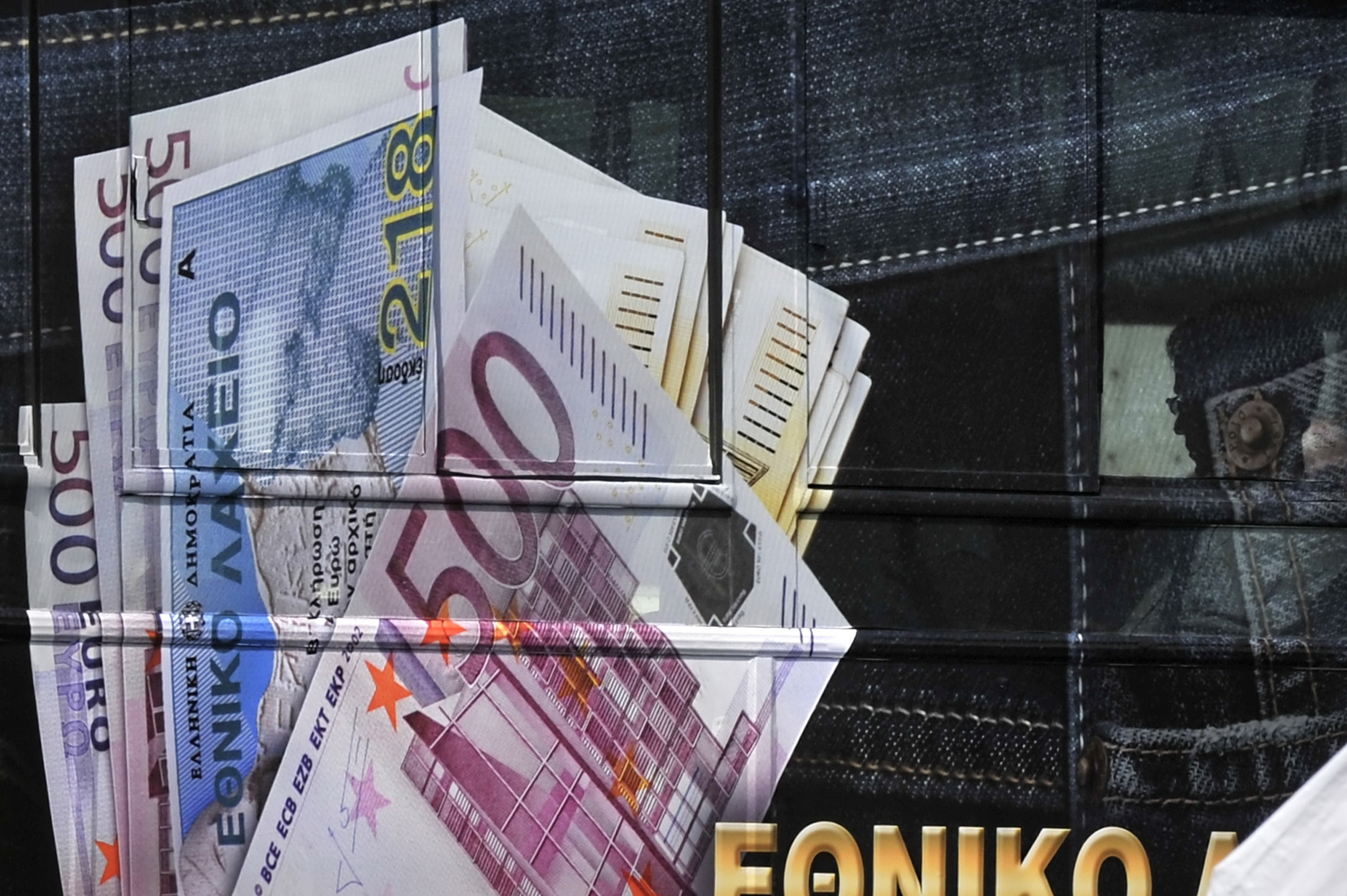 Prognoza de crestere a marilor economii, inrautatita de FMI. "Romania nu e scutita de revizuire"