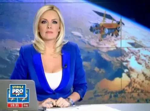 Bucati din gigantul de 6 tone s-au prabusit pe Pamant. VIDEO BBC cu satelitul in caderetone