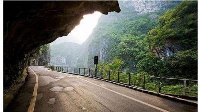 Hunedoara primeste cei mai multi bani pentru drumurile judetene. Vezi cat aloca Guvernul Vestului