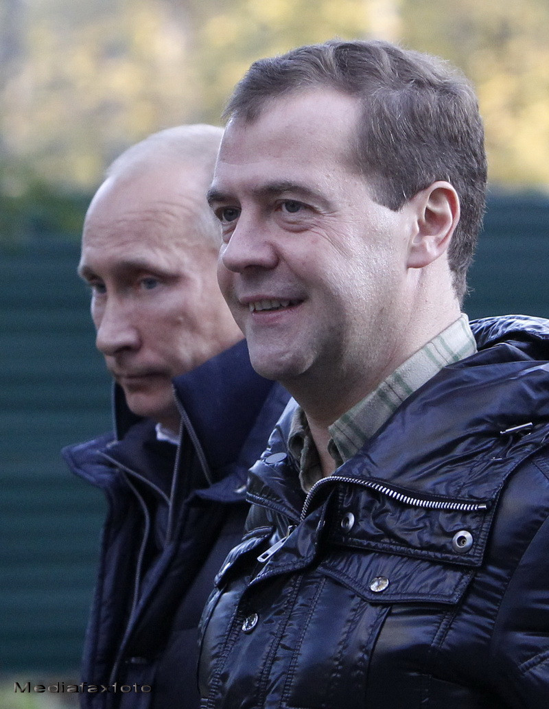 "Putin trebuie sa plece". Opozitia rusa protesteaza fata de revenirea actualului premier la Kremlin