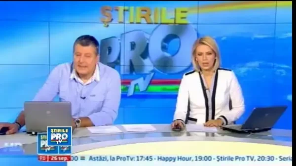 Lupte corp la corp la sfintirea unei biserici din Arad. Sute de femei au uitat sa fie evlavioase