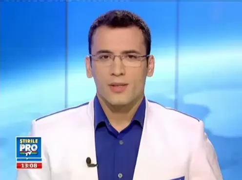 VIDEO. Un "Dorel" a lasat 20.000 de oameni fara apa. O conducta, transformata in fantana arteziana