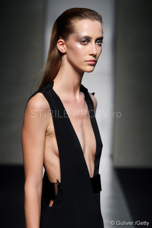 Anorexie ambulanta pe podium. Imaginile care au socat la Festivalul de moda de la Milano