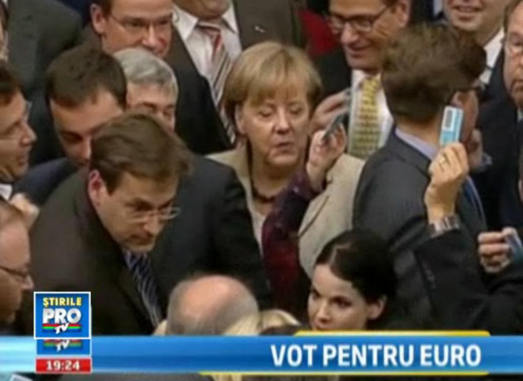 "Dieta pe care ati impus-o Greciei a esuat". Merkel, criticata in parlament, dar salvata de voturi