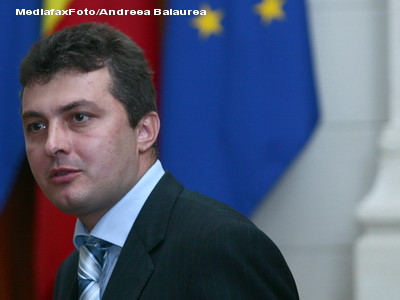 Primii "baieti destepti" in fata justitiei. Fostii directori ai Hidroelectrica, trimisi in judecata