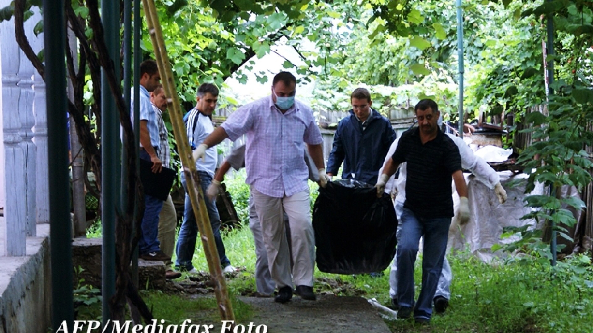 Medicii legisti: fetita de 9 ani din Suceava a murit din cauza loviturilor, in mainile unui dement