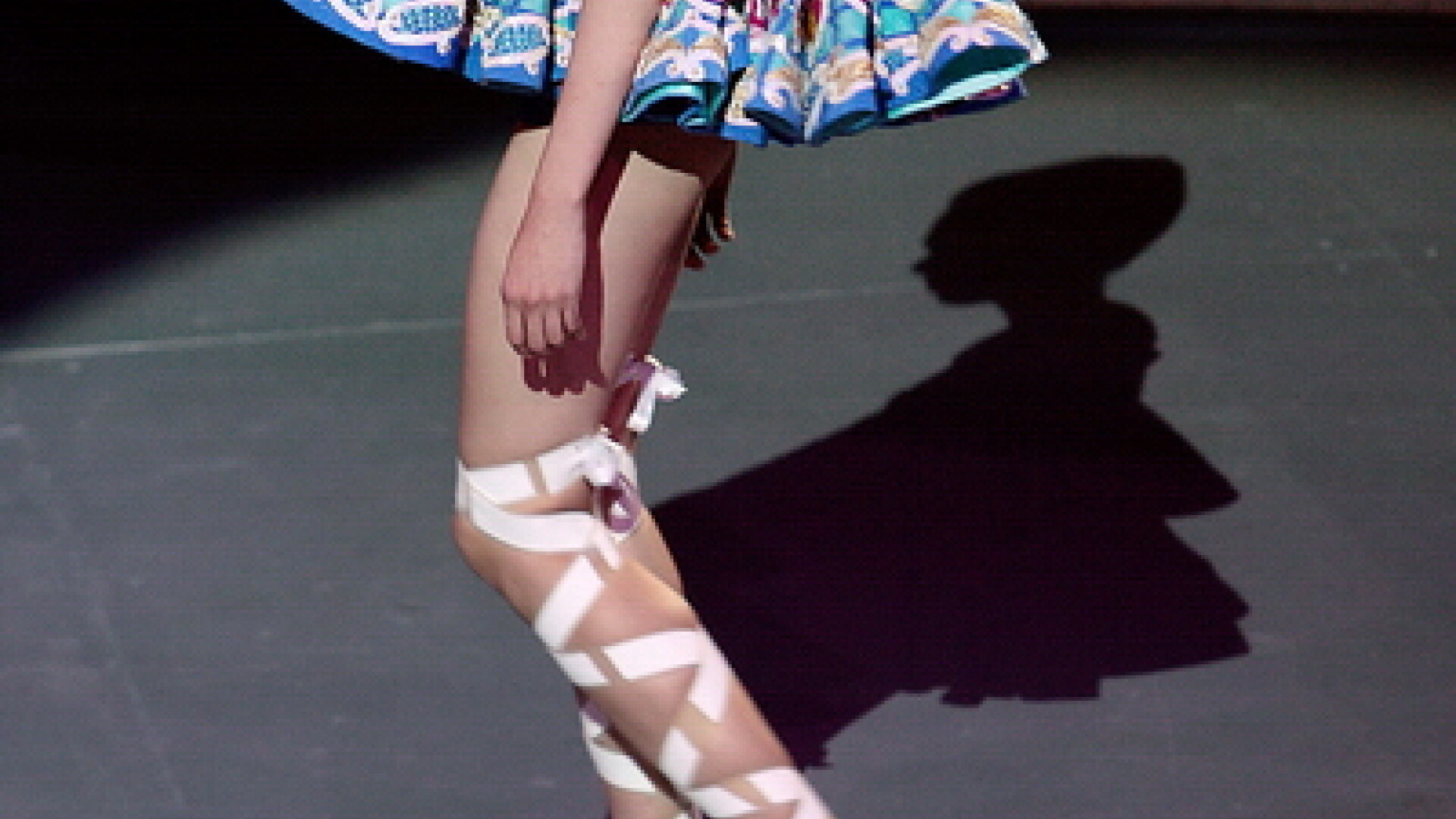 Un mesaj al politiei provoaca scandal: "Nu purtati fuste scurte, pentru ca veti fi violate"