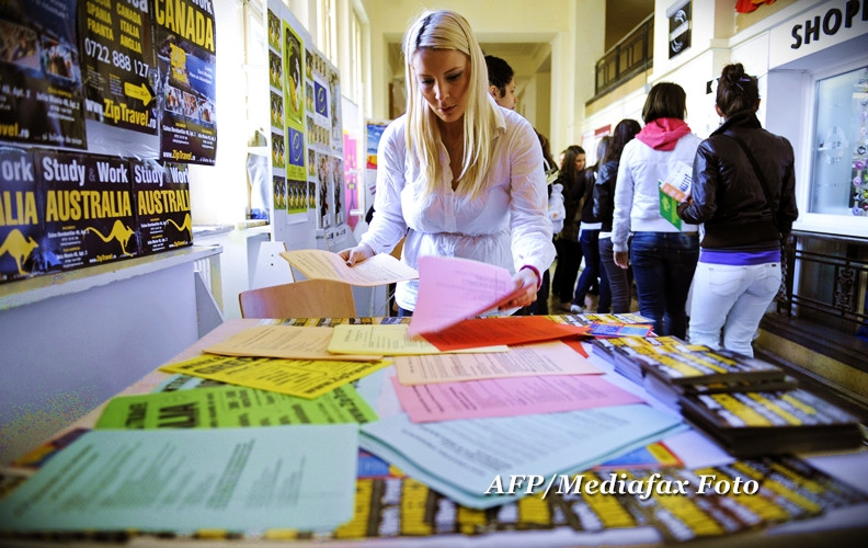 Facultatea de Drept a lasat garda jos. Dupa redistribuire studentii au intrat chiar si cu medii de 6