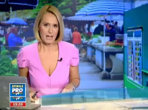 Automatul pentru oua, o afacere profitabila. Dintr-un aparat s-au cumparat in 2 zile 4.000 de bucati