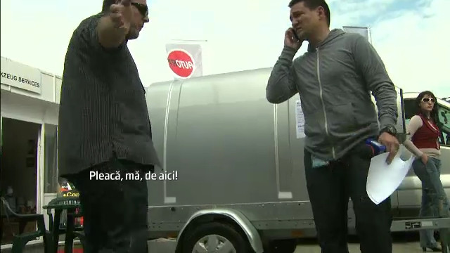 Echipa ProTV, agresata la "Salonul de Automobile", de un individ acuzat de escrocherie