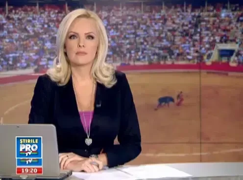 VIDEO socant. Un taur i-a sfartecat fata unui matador, inainte sa fie ucis