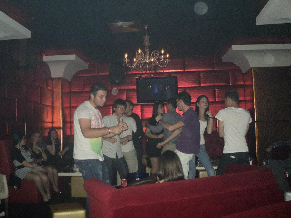 Imagini din club - 8