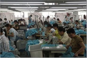 Revolta tinerilor chinezi. Cum s-a scumpit forta de munca din Asia