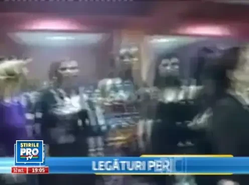 Butoane, interlopul cu doua BMW X6 in curte, banuit ca da bani cu camata sefului Politiei Giurgiu