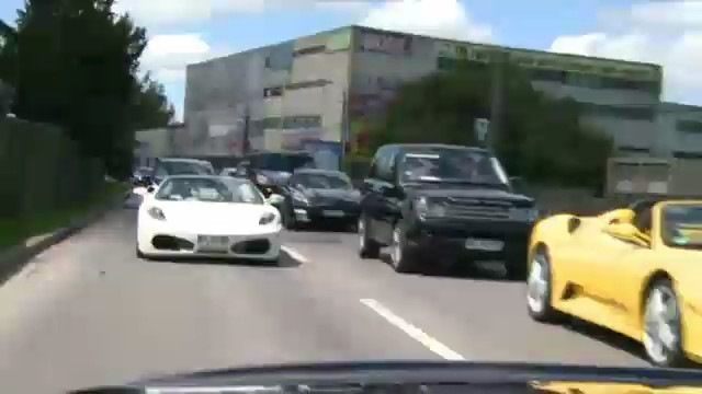 Clanurile tiganesti din Timisoara, deranjate doar de Interpol. Au masini de 300.000 de euro bucata