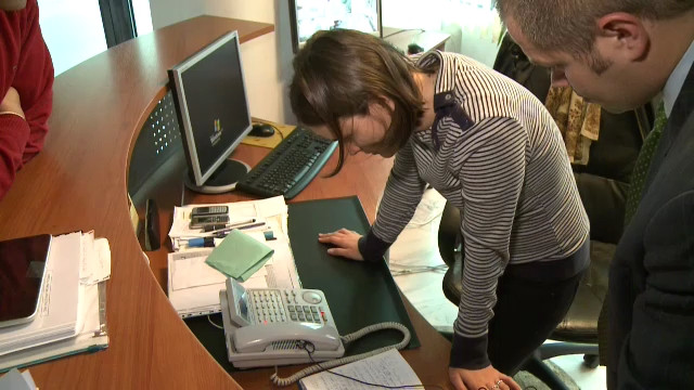 Au profitat de hibele din invatamant si au pus pe picioare o afacere care sa ii ajute pe studenti