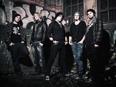 Sevenfield deschide concertul U.D.O. de la Bucuresti