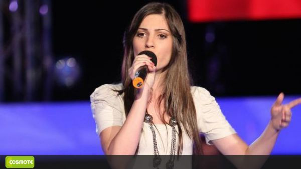 Femeia in fata careia Smiley s-a declarat pierdut... si a luat-o in echipa sa la Vocea Romaniei