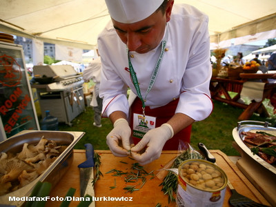 La Targu Mures se alege cel mai priceput bucatar-pompier