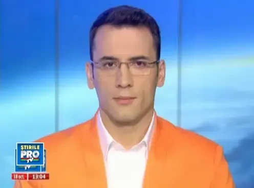 Valuri uriase pe litoral. Mai multe plaje au disparut, pur si simplu, sub ape