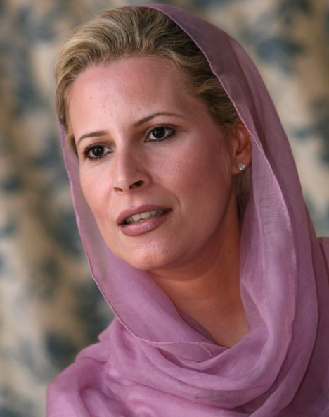 A ascultat moartea lui Ghaddafi la telefon. Ultima persoana care l-a sunat pe mobil pe Colonel