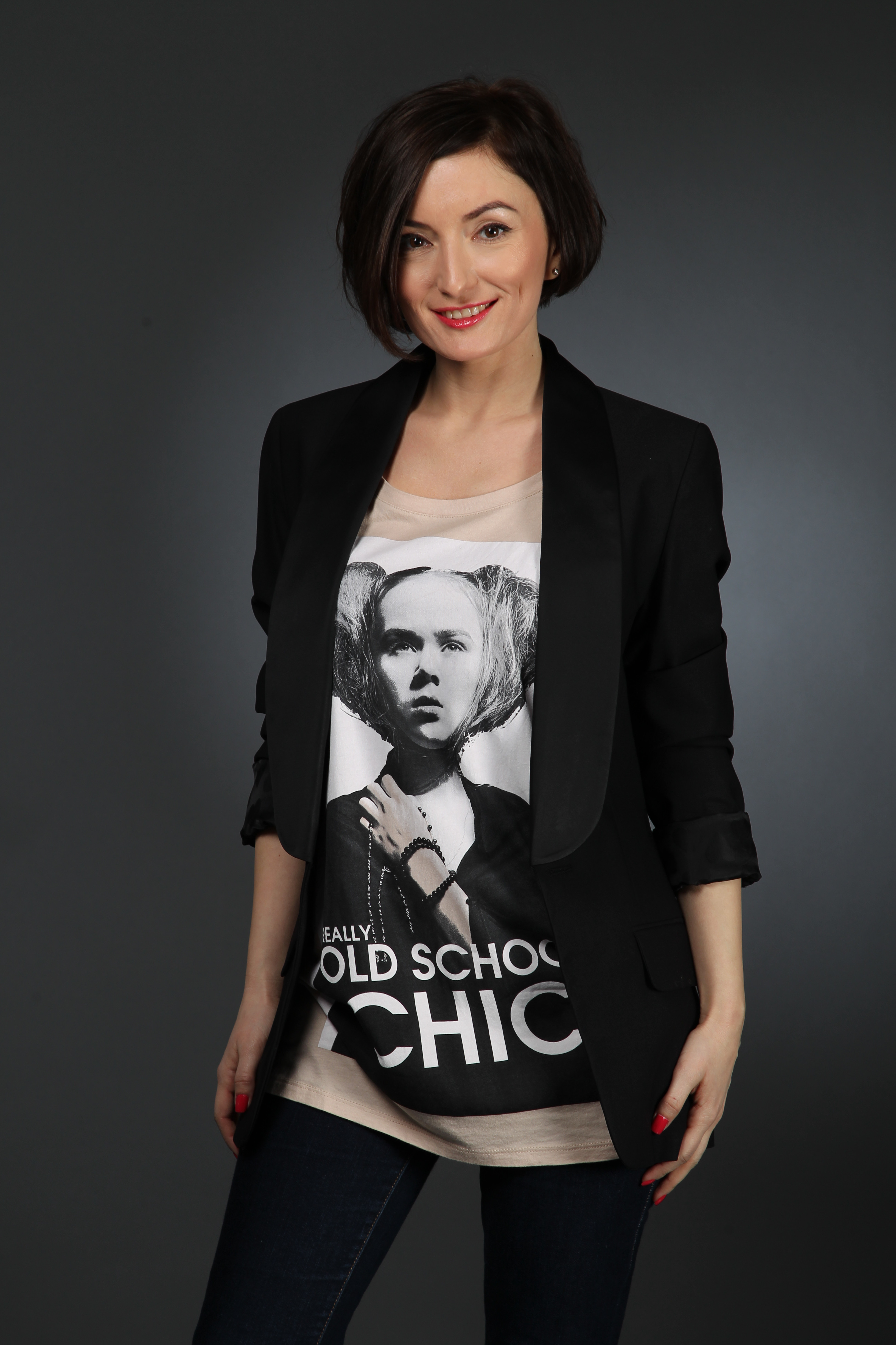 Duminica la “Romania, te iubesc!”, Paula Herlo iti arata ce fac orfanii cu parinti