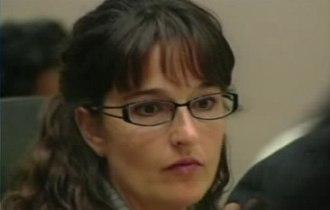 Scuza unei profesoare, acuzata ca a facut sex cu mai multi elevi, alaturi de care s-a drogat