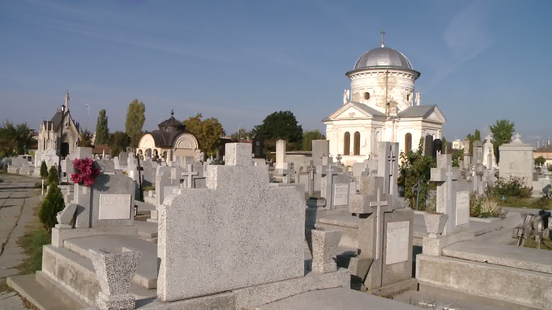 Regulament nou in cimitirele din Timisoara. Cum incearca primaria sa stopeze mafia locurilor de veci