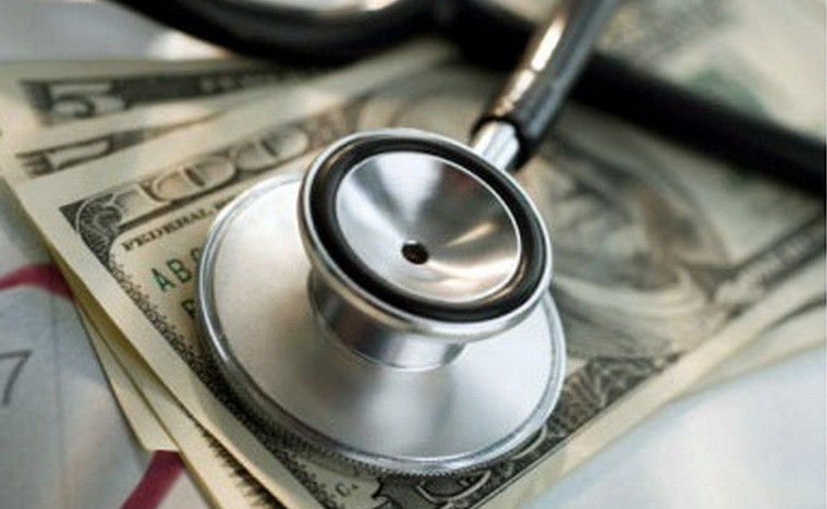 Exodul medicilor romani: 2000 de doctori au parasit tara in acest an. Ramanem fara specialisti