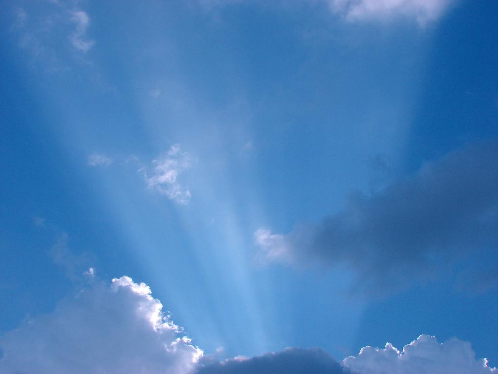 Vremea se mentine frumoasa, iar temperaturile sunt in crestere si ajung pana la 28 de grade. Prognoza meteo pana sambata