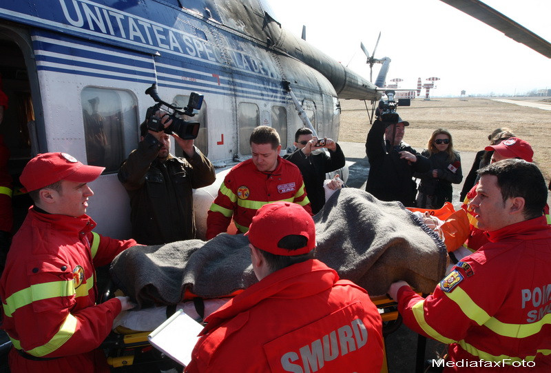 Doua surori, lovite de un TIR, langa o trecerere, sub ochii ministrului Banicioiu. O fata a murit