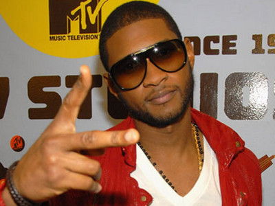 Fiul cel mic al lui Usher era sa moara inecat. Copilul a fost salvat in ultimul moment