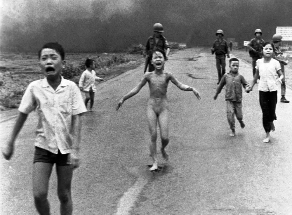 Teroarea razboiului, Fata napalm &ndash; Huyn Cong Ut, 1973