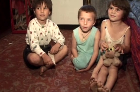 Romania, te iubesc: Acum 4 ani, le cereau parintilor sa se intoarca in tara. Azi nu le mai cer nimic