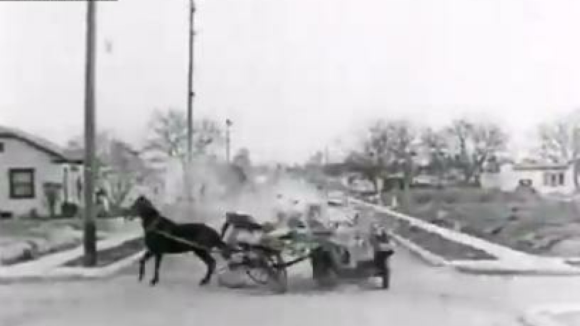 Acesta este cel mai vechi accident surprins de camerele de luat vederi. VIDEO