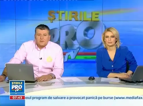 VIDEO incredibil cu masina care a stat o ora in aer, pe un JET de APA