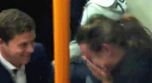 Daca faci asta te va iubi prietena si te vor uri toti barbatii. VIDEO